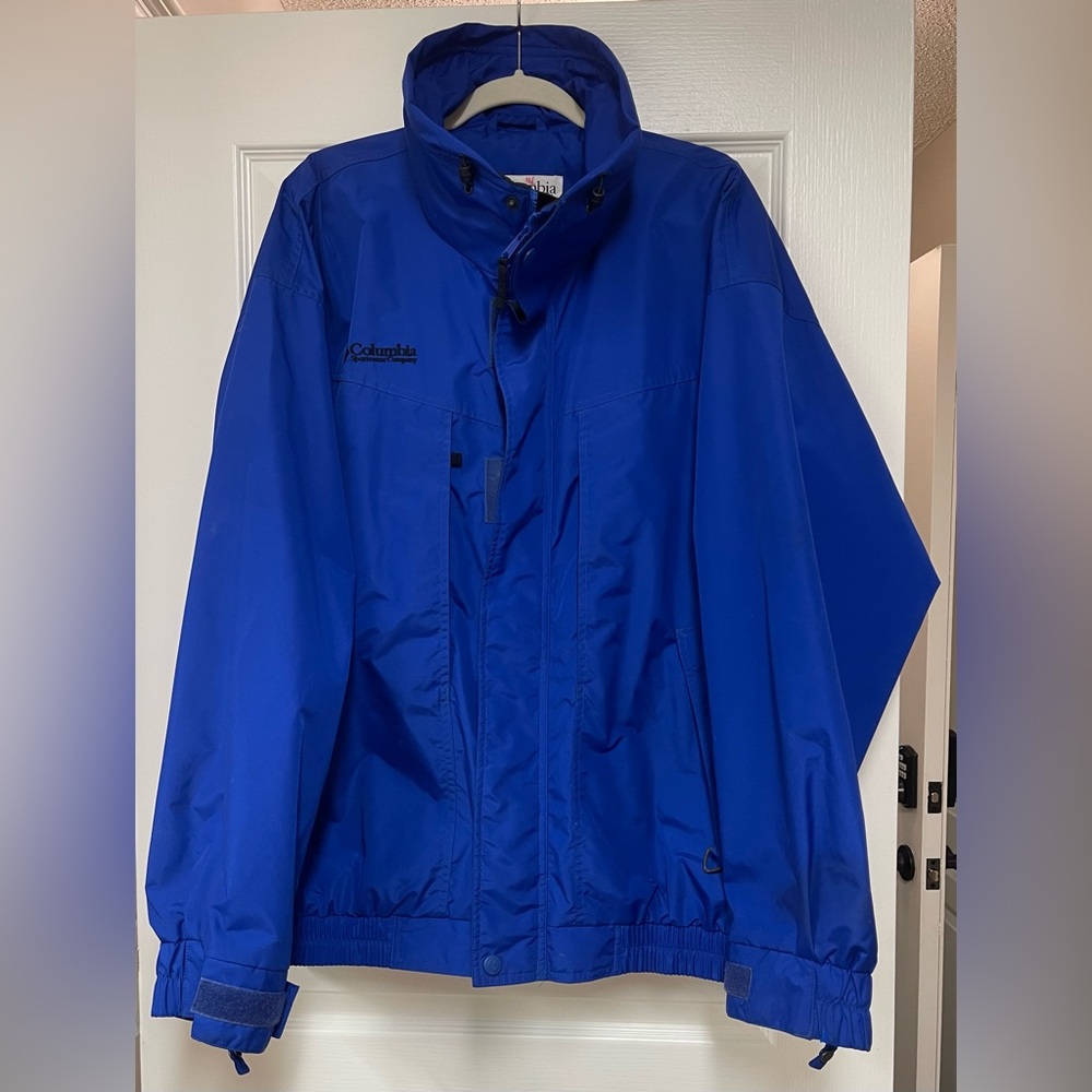 Columbia Men's Vibrant Blue Ski/ Windbreaker Shell - Heavy Duty Jacket